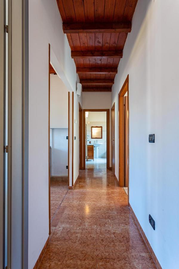 Ferienwohnung Bologna'S Way Sguardo Sui Tetti Exterior foto